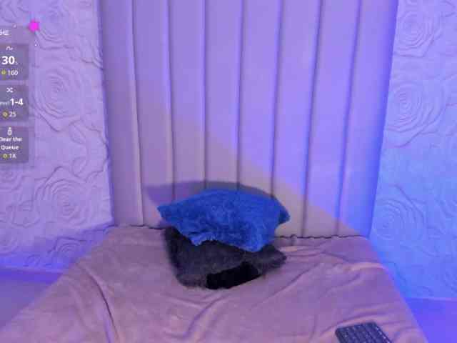 LyaDubois webcam