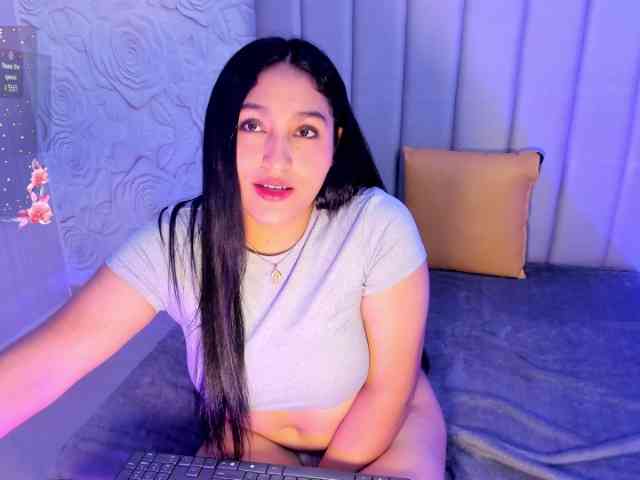 LyaDubois webcam