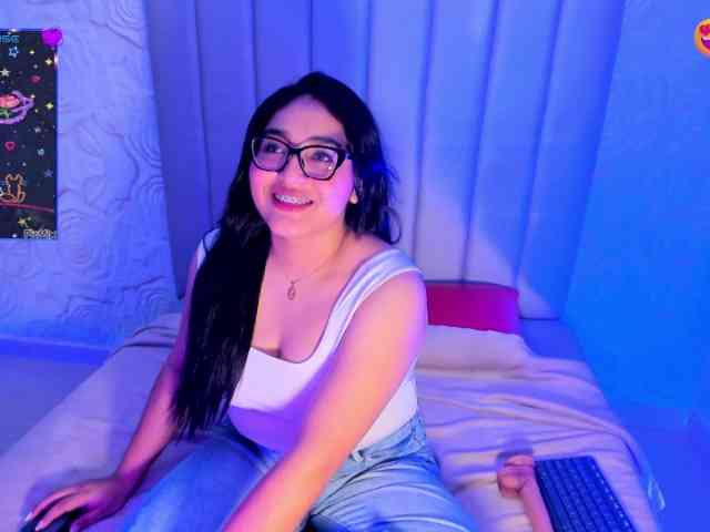 LyaDubois webcam