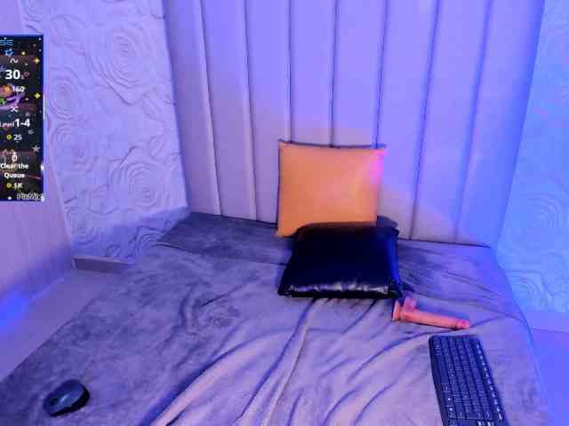 LyaDubois webcam