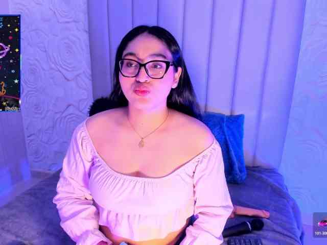 LyaDubois webcam