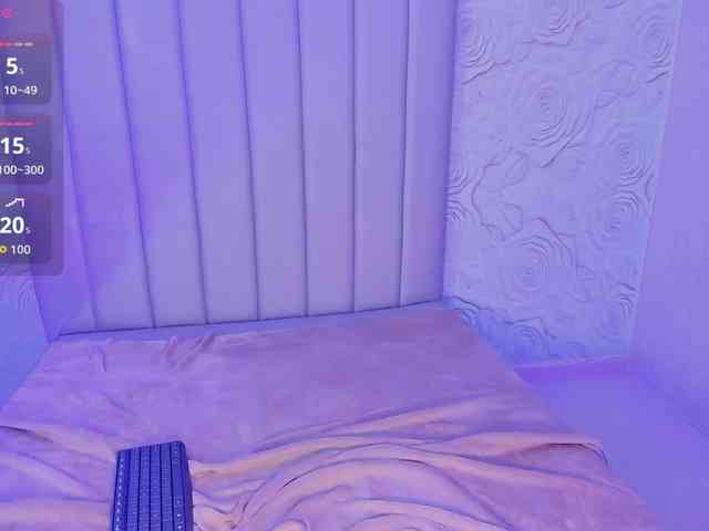 LyaDubois webcam