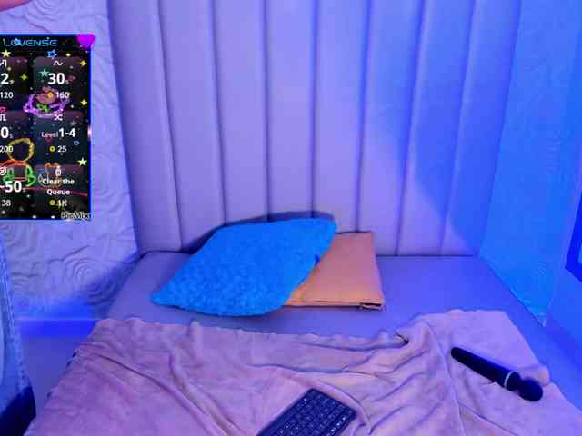 LyaDubois webcam