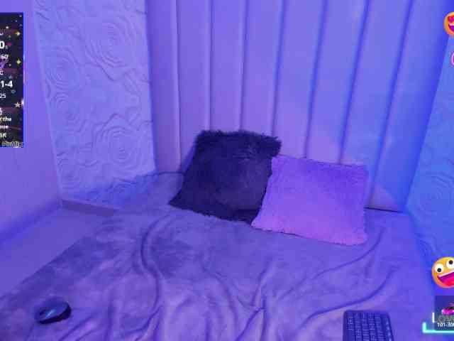 LyaDubois webcam
