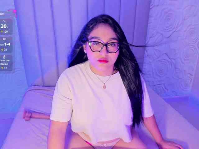 LyaDubois webcam