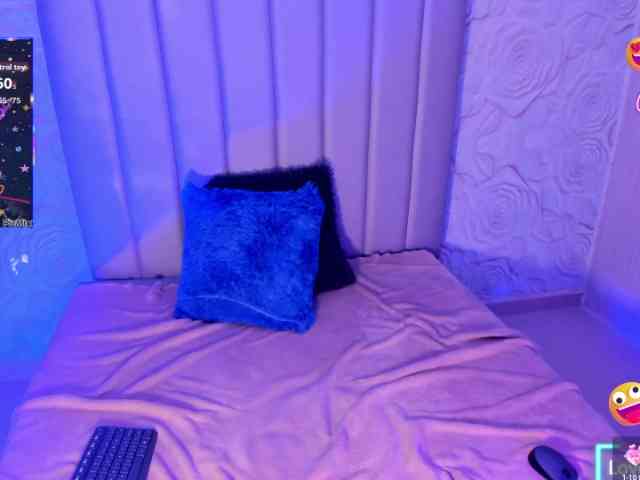LyaDubois webcam