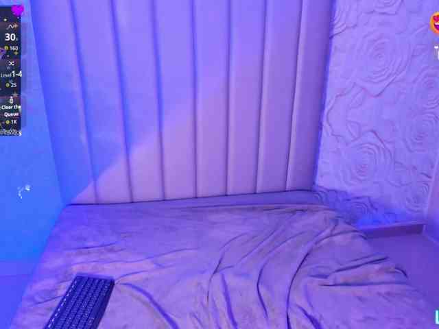 LyaDubois webcam