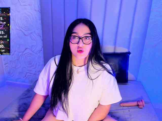 LyaDubois webcam