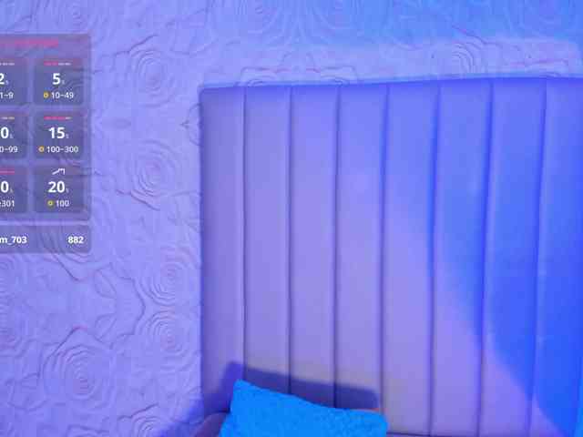 LyaDubois webcam