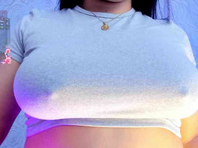 LyaDubois webcam