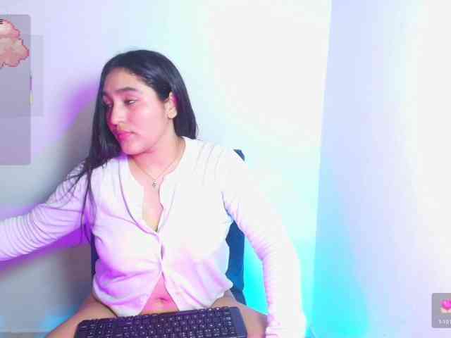 LyaDubois webcam