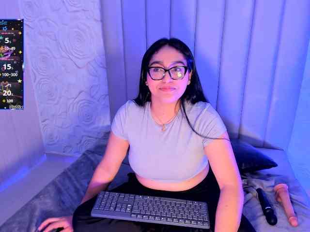 LyaDubois webcam