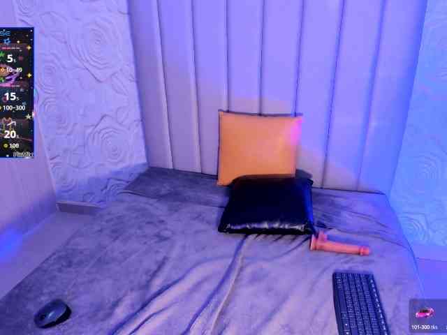 LyaDubois webcam