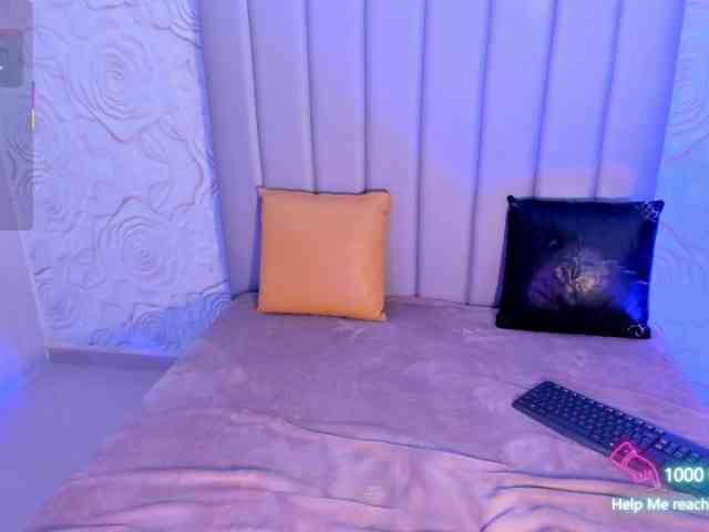 LyaDubois webcam