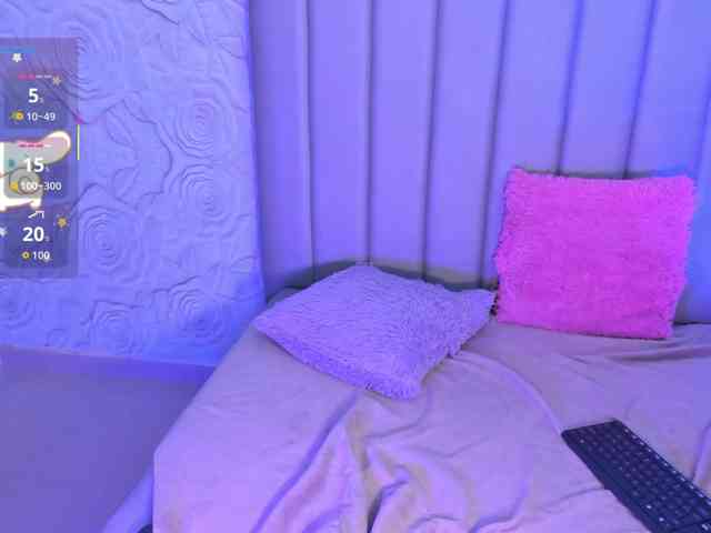 LyaDubois webcam