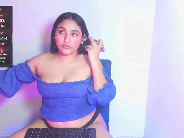 LyaDubois webcam