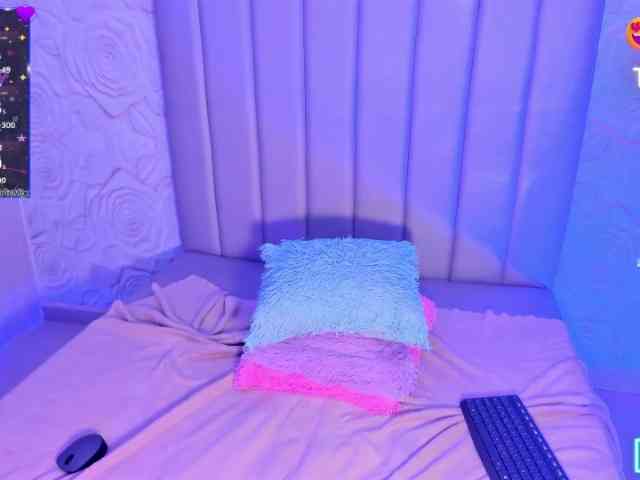 LyaDubois webcam