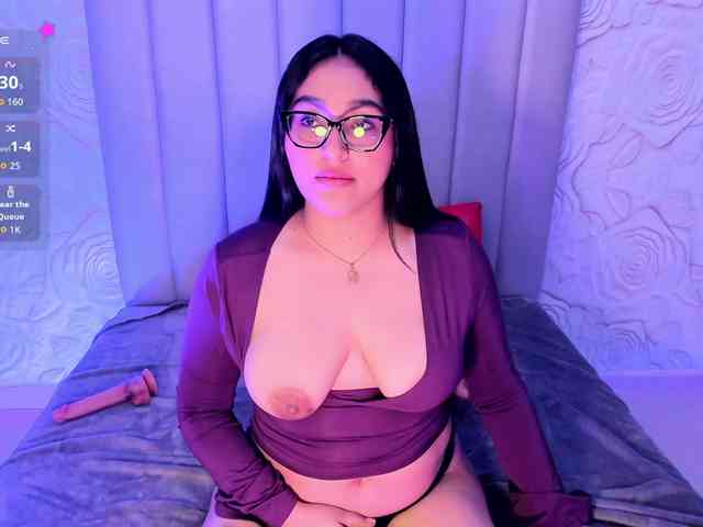 LyaDubois webcam