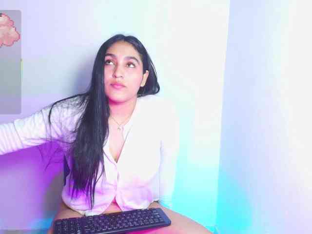 LyaDubois webcam