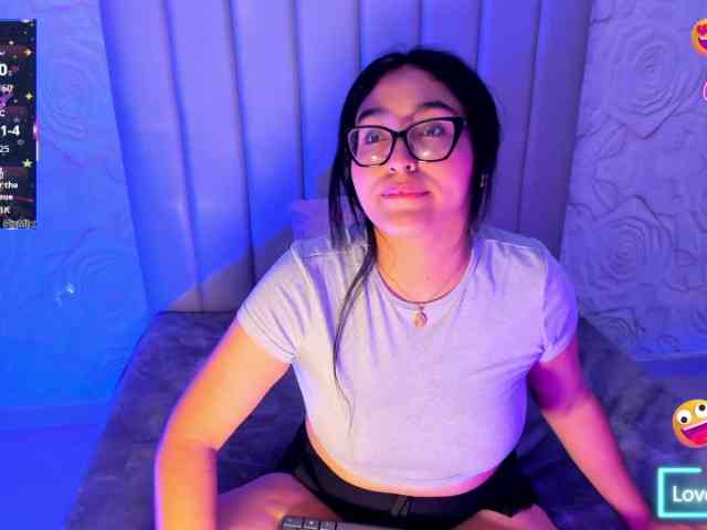 LyaDubois webcam