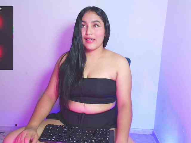 LyaDubois webcam