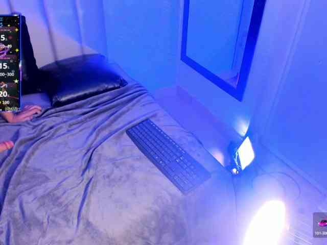 LyaDubois webcam