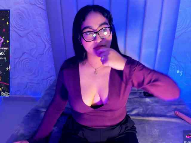 LyaDubois webcam