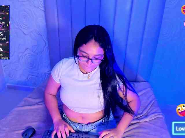 LyaDubois webcam