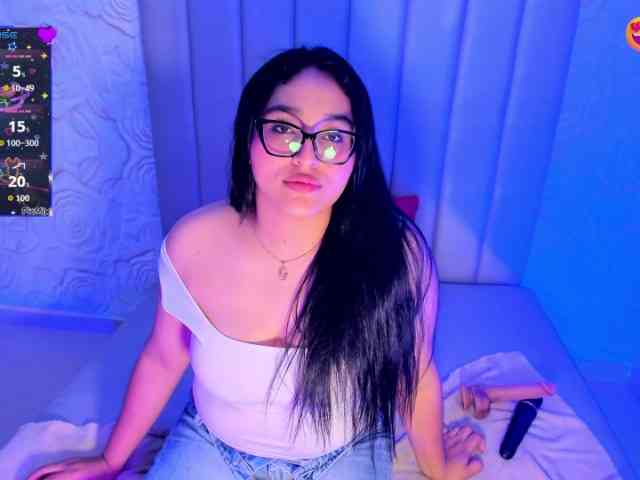 LyaDubois webcam