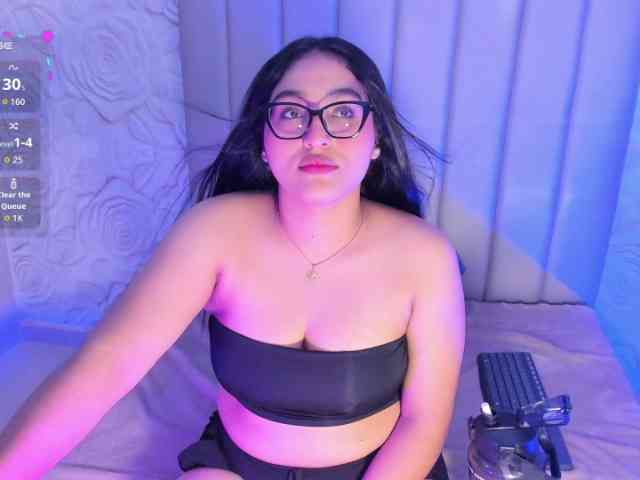 LyaDubois webcam
