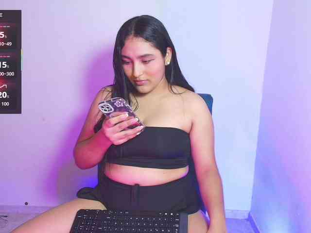 LyaDubois webcam