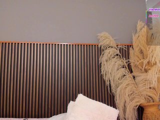 SamanthaaBrownn Porn Show