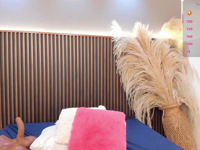 SamanthaaBrownn live cam on BongaCams