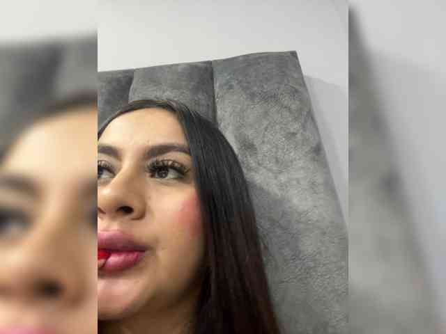 samanthaabrownn's live room