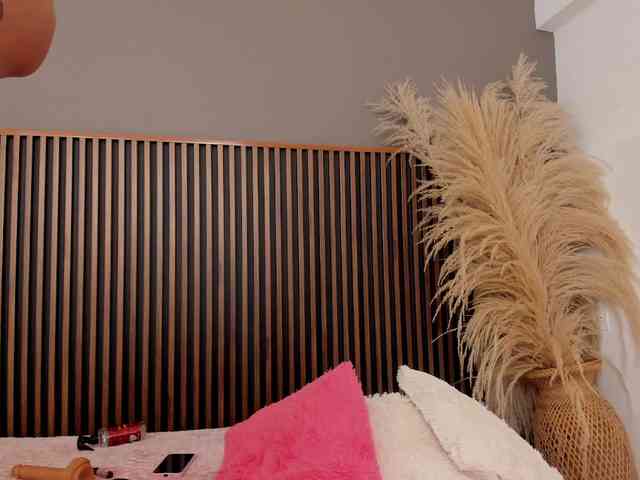 samanthaabrownn's live room