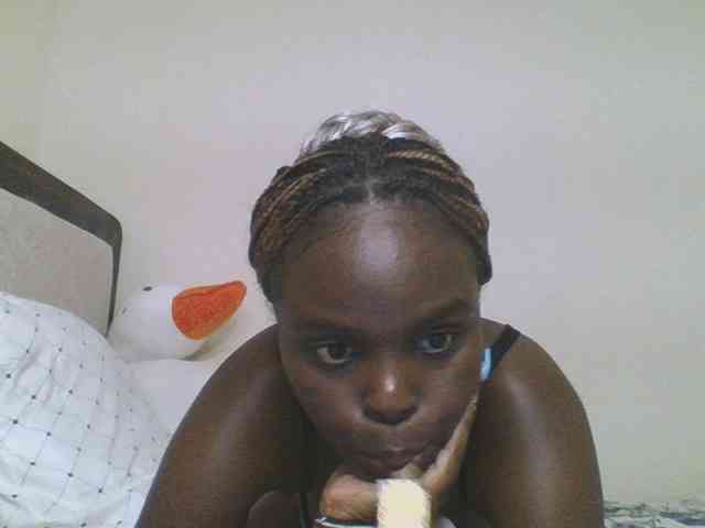 Kissydoll9 webcam