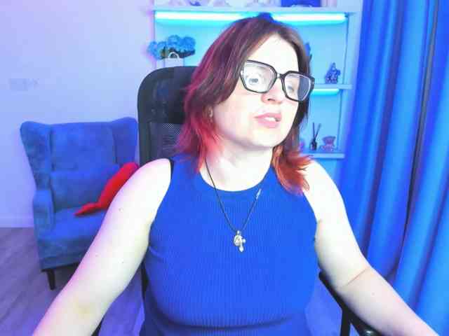 AmeliaDateri webcam