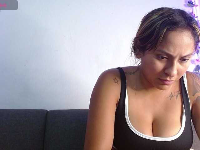 Conejita-Horny live webcam show