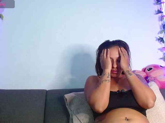 Conejita-Horny webcam