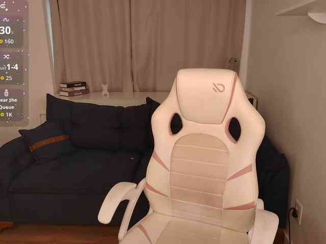Sally-Diaz webcam