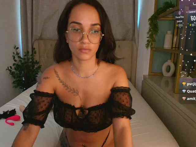 Sally-Diaz webcam