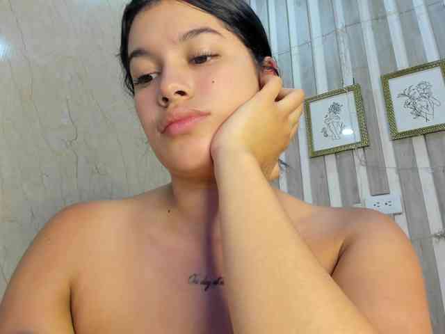 Chloecollins webcam