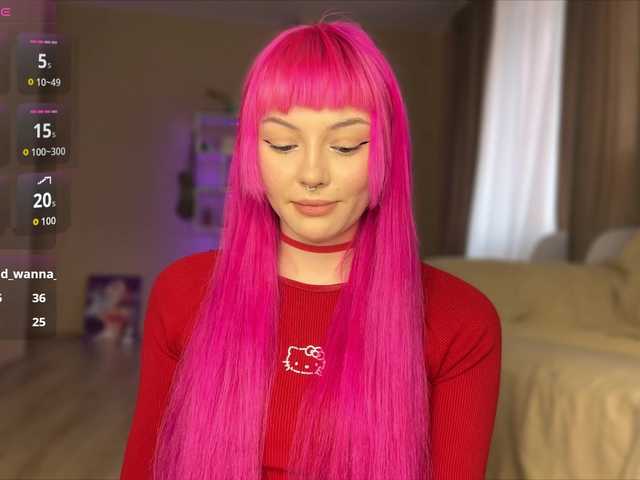 JuliaFlowerBliss's BongaCams show and profile