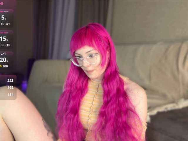 JuliaFlowerBliss webcam