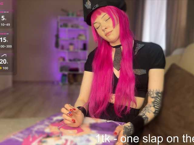 JuliaFlowerBliss's BongaCams show and profile