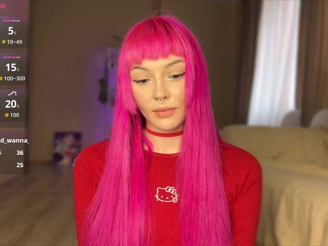 JuliaFlowerBliss's BongaCams show and profile