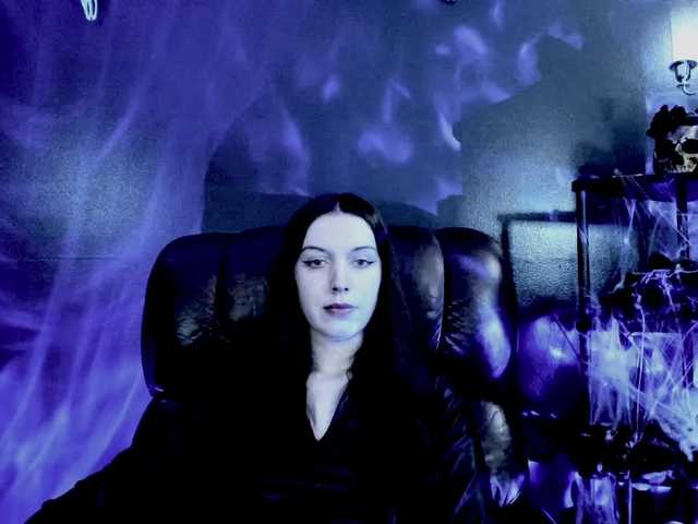 MissToxic's BongaCams show and profile