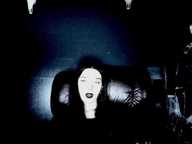 MissToxic live webcam show