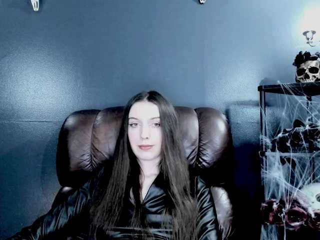 MissToxic's BongaCams show and profile