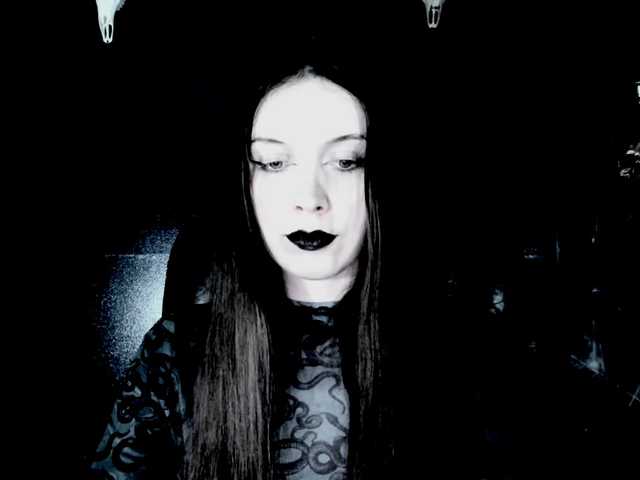 MissToxic live webcam show